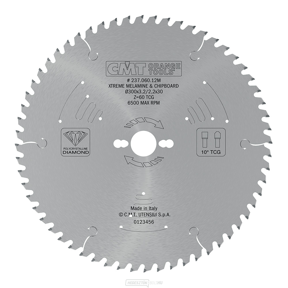 CMT Xtreme gyémánt penge laminátumhoz és DTD-hez - D300x3.2 d30 Z60