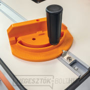 CMT maróasztal  CMT maróasztal  náhled