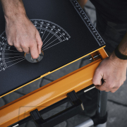 Multifunkcionális összecsukható asztal és platform STRONGBOLD StrongBench B910 Multifunkcionális összecsukható asztal és platform STRONGBOLD StrongBench B910 náhled