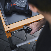 Multifunkcionális összecsukható asztal és platform STRONGBOLD StrongBench B910 Multifunkcionális összecsukható asztal és platform STRONGBOLD StrongBench B910 náhled