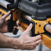 STRONGBOLD StrongRail B920 gérvágó fűrészállvány STRONGBOLD StrongRail B920 gérvágó fűrészállvány náhled