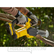 Akkumulátoros kézi láncfűrész V20 18V 1x2,0Ah Stanley FatMax SFMCPS415D1 náhled