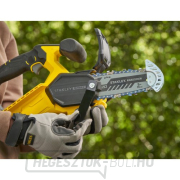 Akkumulátoros kézi láncfűrész V20 18V akkumulátor nélkül Stanley FatMax SFMCPS415B náhled