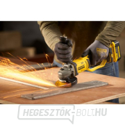 Akkumulátoros sarokcsiszoló V20 18V akkumulátor nélkül Stanley FatMax SFMCG300B Akkumulátoros sarokcsiszoló V20 18V akkumulátor nélkül Stanley FatMax SFMCG300B náhled