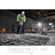Bontókalapács 28 mm-es hatszögletű bitekkel DeWALT D25966 náhled