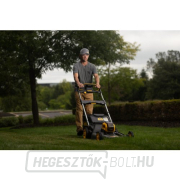 Akkus fűnyíró 54V akkumulátor nélkül DeWALT DCMWP500N DCMWP500N náhled