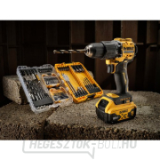 Akkus ütvefúró XR Li-Ion 18V/2x5,0Ah a 100 éves évfordulóra DeWALT DCD100YP2T DCD100YP2T náhled