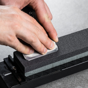 Japán vízcsiszoló kő KINRYOMA - 120 és 220 szemcseméretű Japán vízcsiszoló kő KINRYOMA - 120 és 220 szemcseméretű náhled