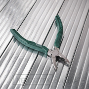 Japán villanyszerelő kombinált fogó ENGINEER Nejisaurus GT Japán villanyszerelő kombinált fogó ENGINEER Nejisaurus GT náhled