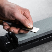 Japán vízcsiszoló kő E-VALUE - 120 és 220 szemcseméretű Japán vízcsiszoló kő E-VALUE - 120 és 220 szemcseméretű náhled