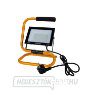 50 W-os LED reflektor állvánnyal és kábellel - hideg fehér szín 6500K (10) náhled