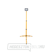 50W LED-es reflektor teleszkópos állvánnyal és kábellel - hideg fehér színű 6500K (1) 50W LED-es reflektor teleszkópos állvánnyal és kábellel - hideg fehér színű 6500K (1) náhled