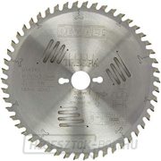 Fűrészlap TRESPA DEWALT DT4345, 250 x 30 mm, 50 fog Fűrészlap TRESPA DEWALT DT4345, 250 x 30 mm, 50 fog gallery main image