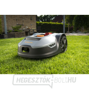 Riwall PRO RRM 950 APP akkumulátoros robotfűnyíró 900 m2 WiFi vagy Bluetooth-on keresztüli vezérléssel Előnézet 