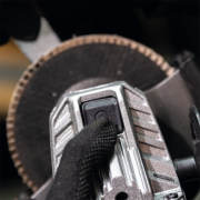 Scheppach BC-AG125-X akkus 20 V-os sarokcsiszoló (akkumulátor és töltő nélkül) náhled