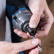 Scheppach C-ID180-X vezeték nélküli 20 V-os ütvecsavarozó (akkumulátor és töltő nélkül) Előnézet 