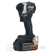 DeWalt McLaren Combo készlet ütvefúró DCD85MP2T és ütvecsavarozó DCF85MP2T + tartozékok DeWalt McLaren Combo készlet ütvefúró DCD85MP2T és ütvecsavarozó DCF85MP2T + tartozékok náhled