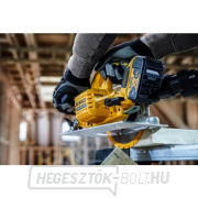 DeWALT DCK865P4T 18V 4x5.0 Ah XR akkumulátoros kombinált szerszámkészlet DeWALT DCK865P4T 18V 4x5.0 Ah XR akkumulátoros kombinált szerszámkészlet náhled
