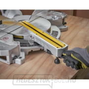 Gérvágófűrész 254 mm 1800 W, mozgatással Stanley SM1800 náhled