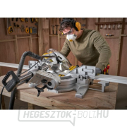 Gérvágófűrész 254 mm 1800 W, mozgatással Stanley SM1800 náhled