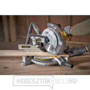 Gérdfűrész 254 mm 1650 W Stanley SM1650 náhled