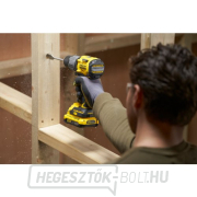 Akkus fúrógép ütvecsavarozóval V20 18V 2x2,0Ah Stanley FatMax SFMCD726D2K náhled