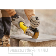 Sarokcsiszoló 600 W Fatmax Stanley FMEG615 Stanley FMEG615 Előnézet 