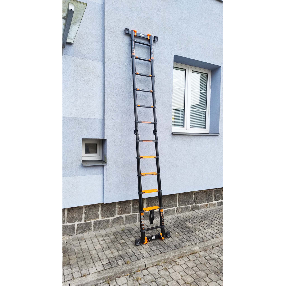 MAGG Profi - Teleszkópos létra 1,9 m Előnézet 