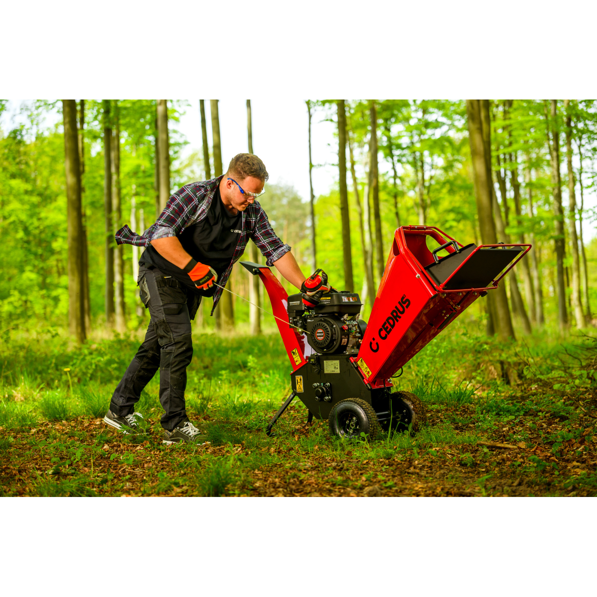 Benzines ágaprító Hahn & Sohn Cedrus RB02 Előnézet 