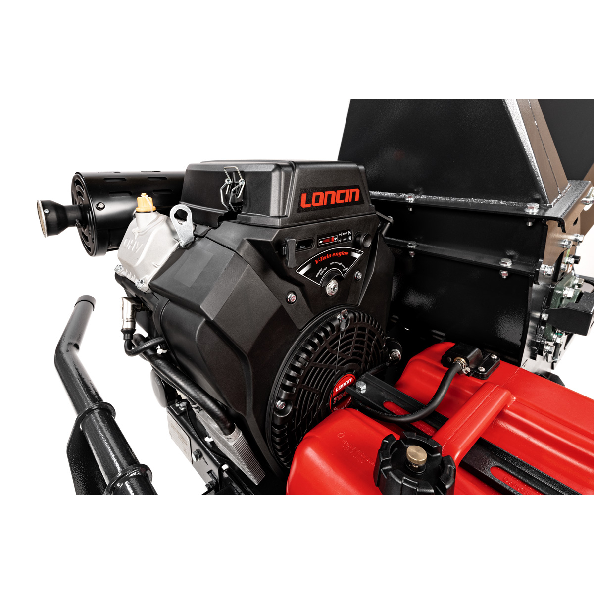 Hahn & Sohn Cedrus R13 - professzionális vontatott ágaprító 18 kW-os Loncin benzinmotorral Előnézet 