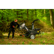 Hahn & Sohn Cedrus R13 - professzionális vontatott ágaprító 18 kW-os Loncin benzinmotorral náhled