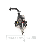 Hahn & Sohn Cedrus RBD16 - professzionális dobos ágaprító hidraulikus adagolóval és B kategóriás pótkocsival náhled