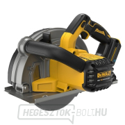 184 mm-es DeWALT körfűrész fém vágására 18 V-os XR szénkefe nélküli motorral (akkumulátor nélkül) náhled