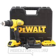 Dewalt DCD771D2 akkus kompakt fúró-csavarozó  Dewalt DCD771D2 akkus kompakt fúró-csavarozó  gallery main image