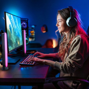 Solight LED RGB játékvilágítás, távirányító, hangérzékelő, USB Előnézet 