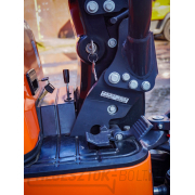 Baugarden BG1260.12 CX PRO HT Kubota minikotró, kanál 400 mm, HYDRO hüvelykujj tartó náhled