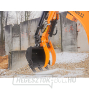 Mini kotrógép Baugarden BG1400.12 PRO Kubota kanál 4000 mm + hidraulikus hüvelykujj tartó Előnézet 