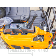 Mini kotrógép Baugarden BG1700.01 Kubota, kanál 400 mm, hidraulikus hüvelykujj tartó náhled