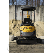 Baugarden BG1800.01 mini kotrógép kedvezményes készlet fix kanállal 1000 mm Előnézet 