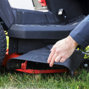 Scheppach TMR 452-98H-SD fűnyíró traktor 98 cm oldalsó kidobással és hidrosztatikus sebességváltóval náhled