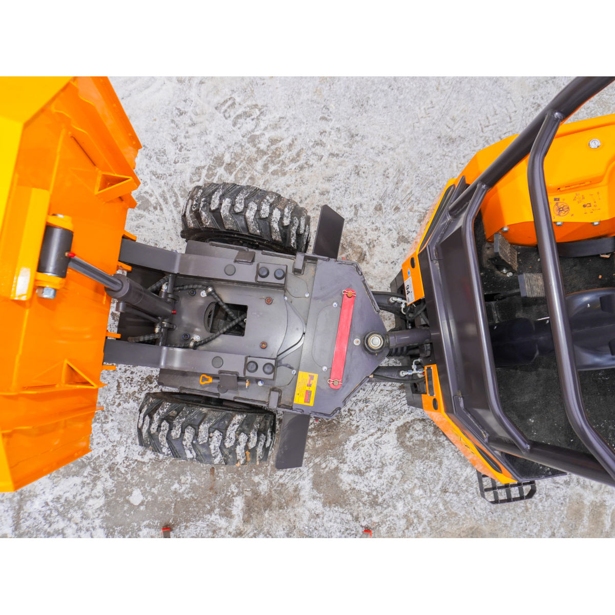 Kubota BGKD1500 csuklós kerekes mini dömper Előnézet 