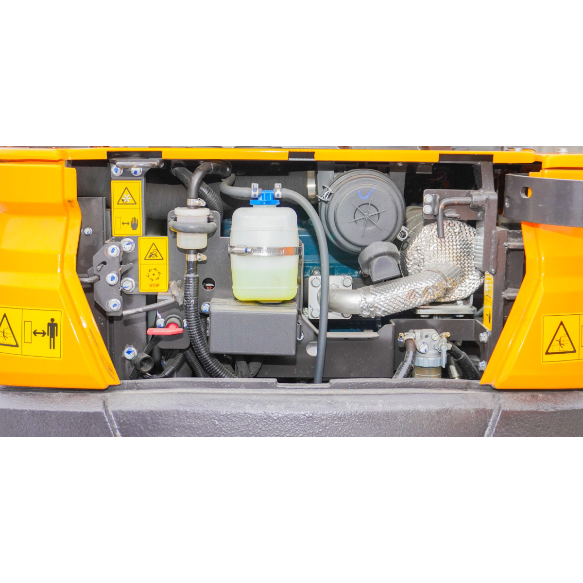 Kubota BGKD1500 csuklós kerekes mini dömper Előnézet 