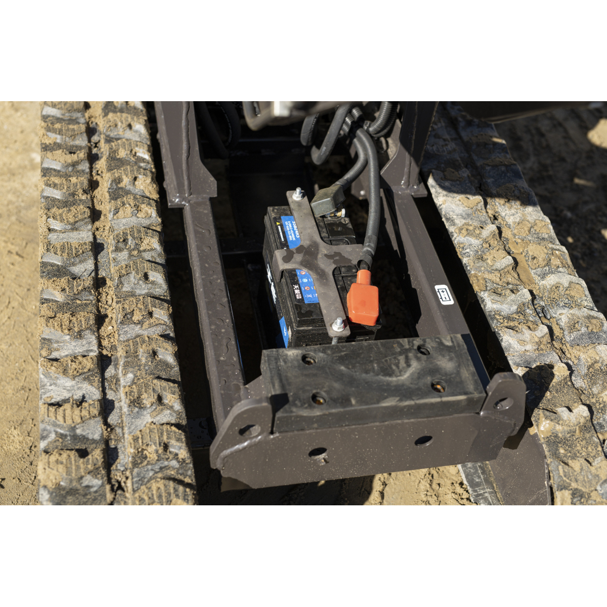 Lánctalpas mini dömper BAUGARDEN BGXN800 KOOP Előnézet 