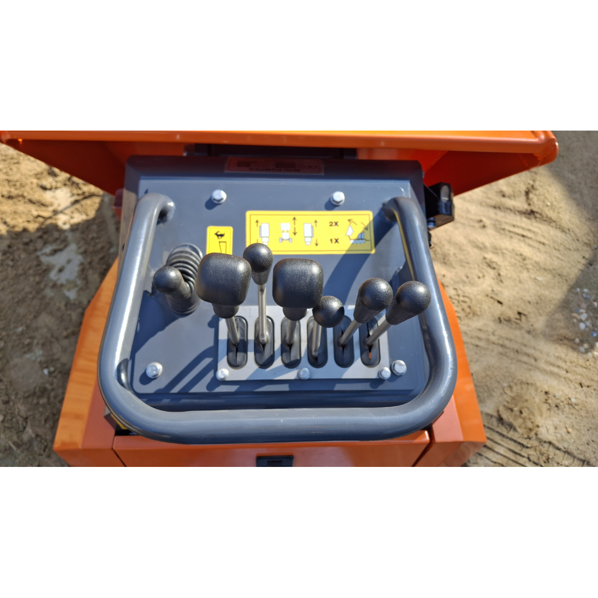 BGHDCX600HTS B lánctalpas minidumper Előnézet 